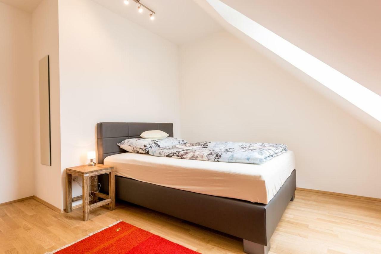 Grosse Dachgeschosswohnung Im Herzen Von Graz Luaran gambar